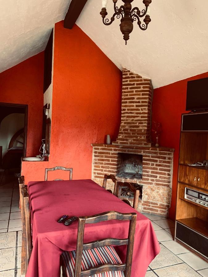 Cortijo La Casona & Bungalow Al Pie De La Montana ซานกริสโตบัล เด ลาสกาซาส ภายนอก รูปภาพ
