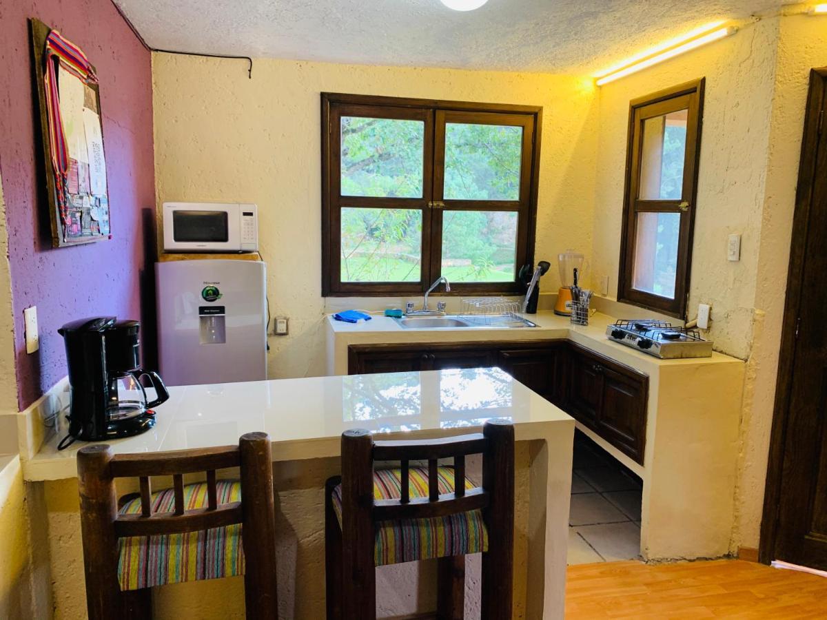 Cortijo La Casona & Bungalow Al Pie De La Montana ซานกริสโตบัล เด ลาสกาซาส ภายนอก รูปภาพ