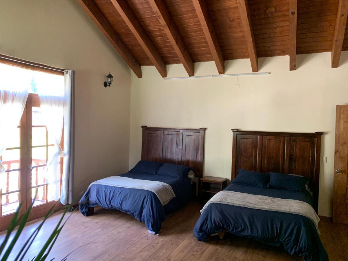Cortijo La Casona & Bungalow Al Pie De La Montana ซานกริสโตบัล เด ลาสกาซาส ภายนอก รูปภาพ