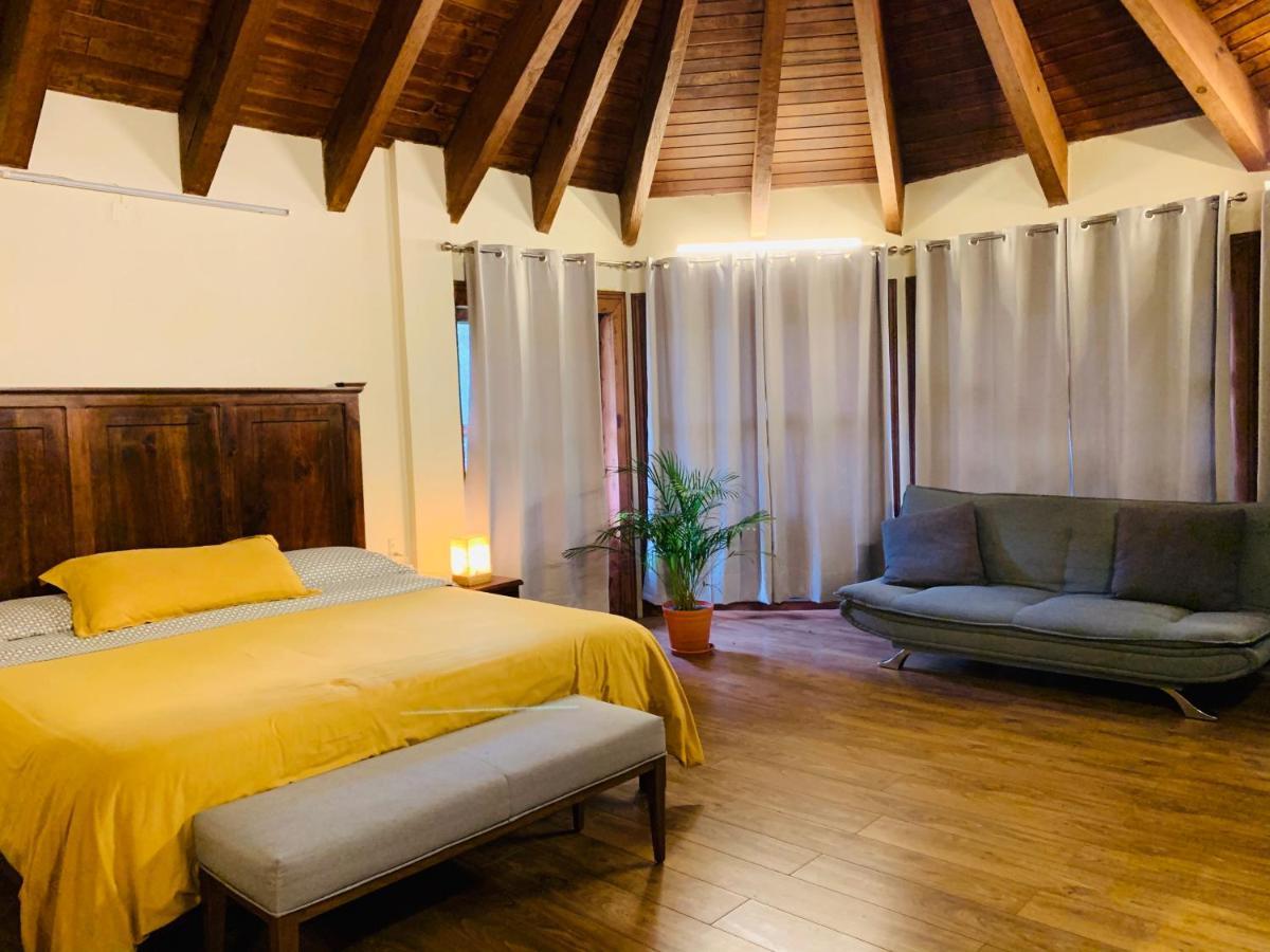 Cortijo La Casona & Bungalow Al Pie De La Montana ซานกริสโตบัล เด ลาสกาซาส ภายนอก รูปภาพ