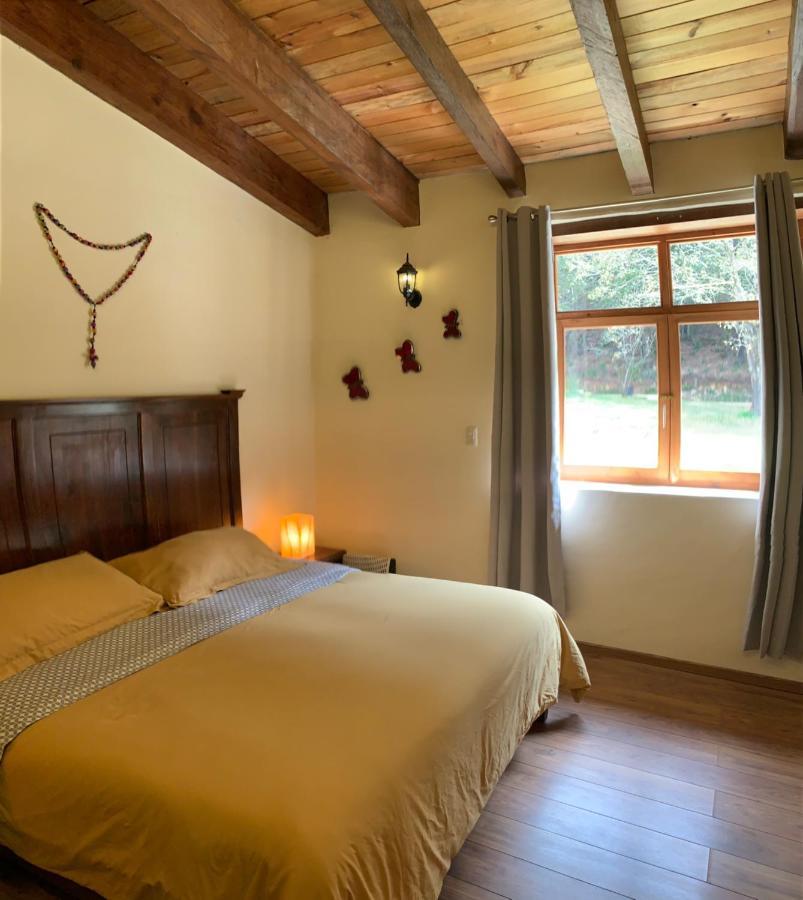 Cortijo La Casona & Bungalow Al Pie De La Montana ซานกริสโตบัล เด ลาสกาซาส ภายนอก รูปภาพ