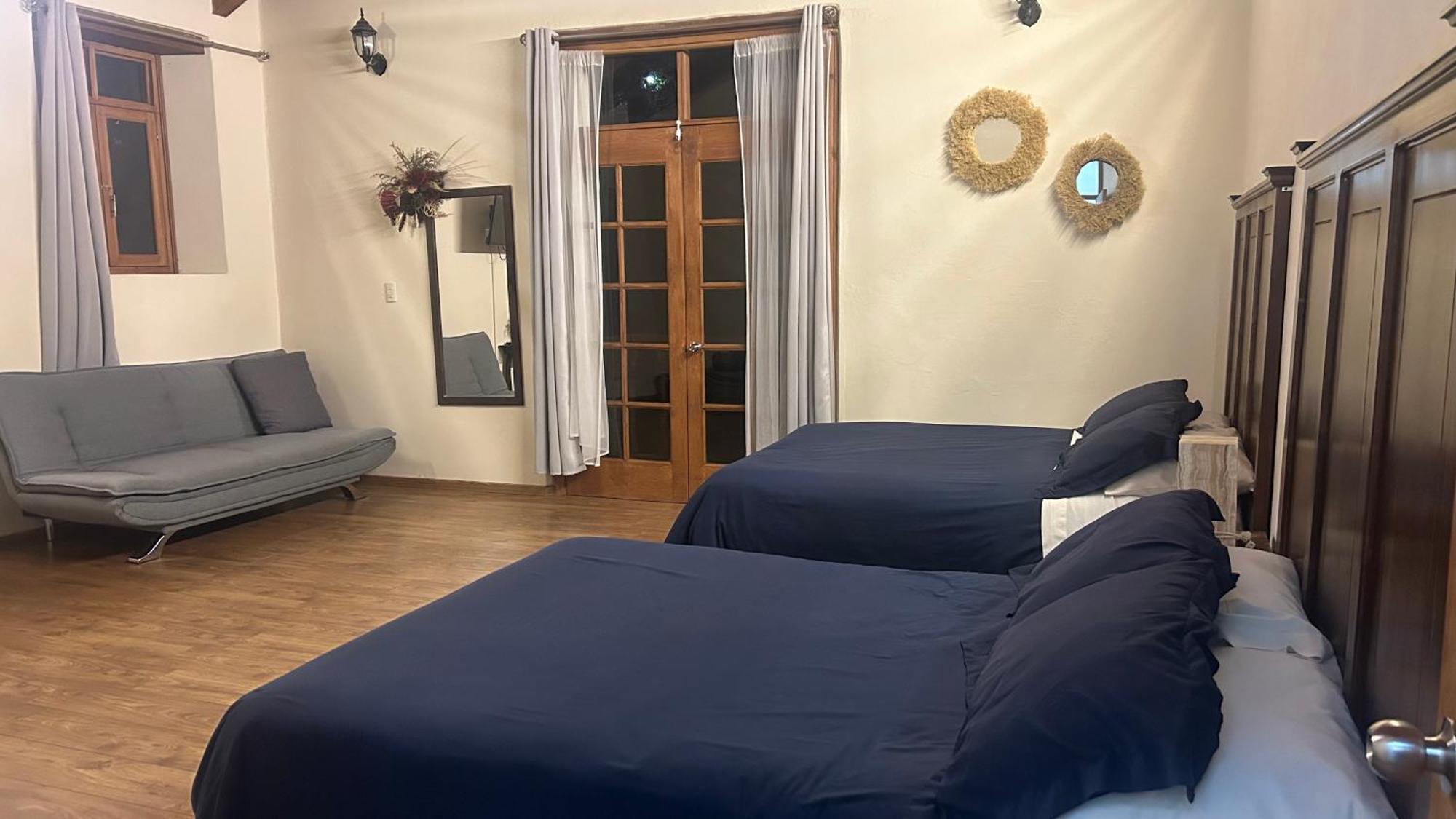 Cortijo La Casona & Bungalow Al Pie De La Montana ซานกริสโตบัล เด ลาสกาซาส ภายนอก รูปภาพ