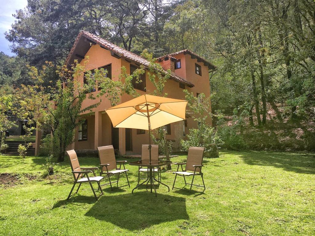 Cortijo La Casona & Bungalow Al Pie De La Montana ซานกริสโตบัล เด ลาสกาซาส ภายนอก รูปภาพ