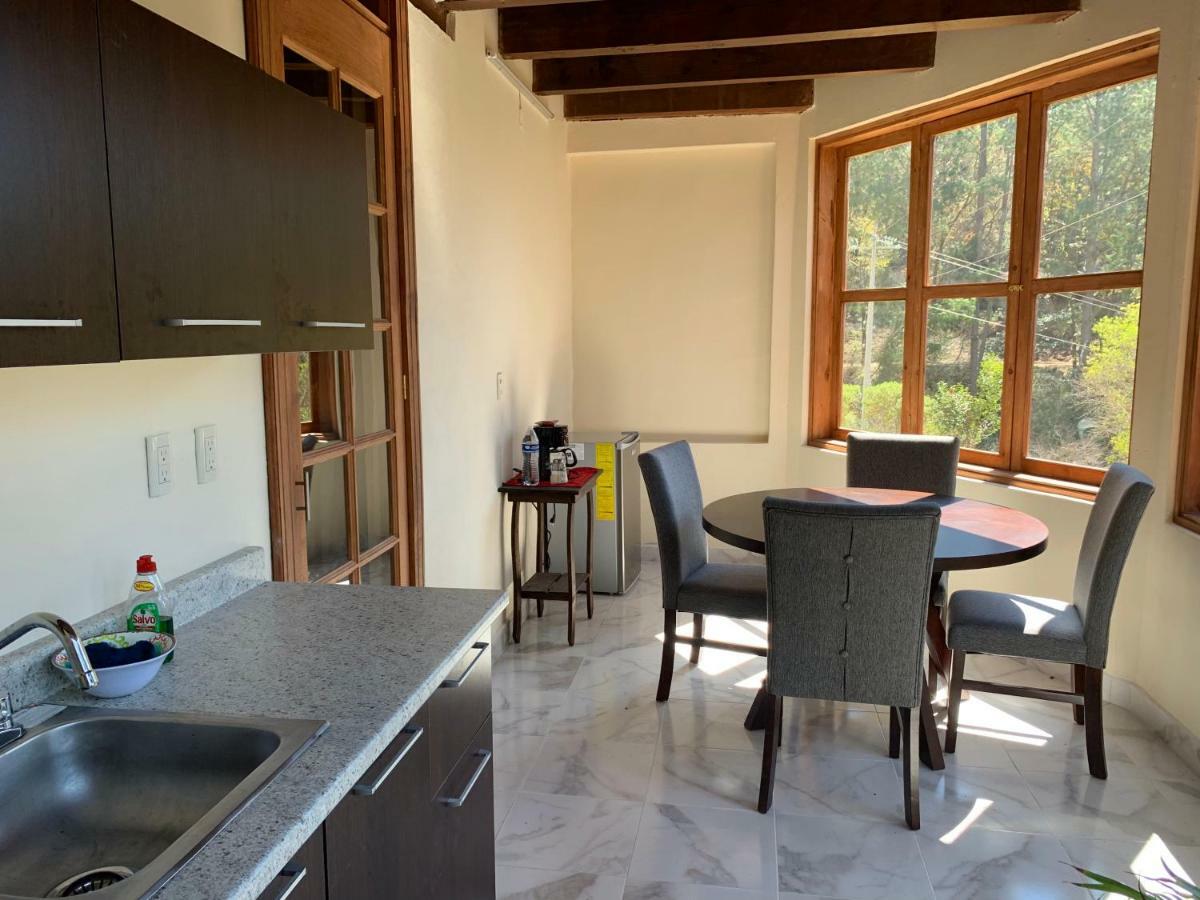 Cortijo La Casona & Bungalow Al Pie De La Montana ซานกริสโตบัล เด ลาสกาซาส ภายนอก รูปภาพ