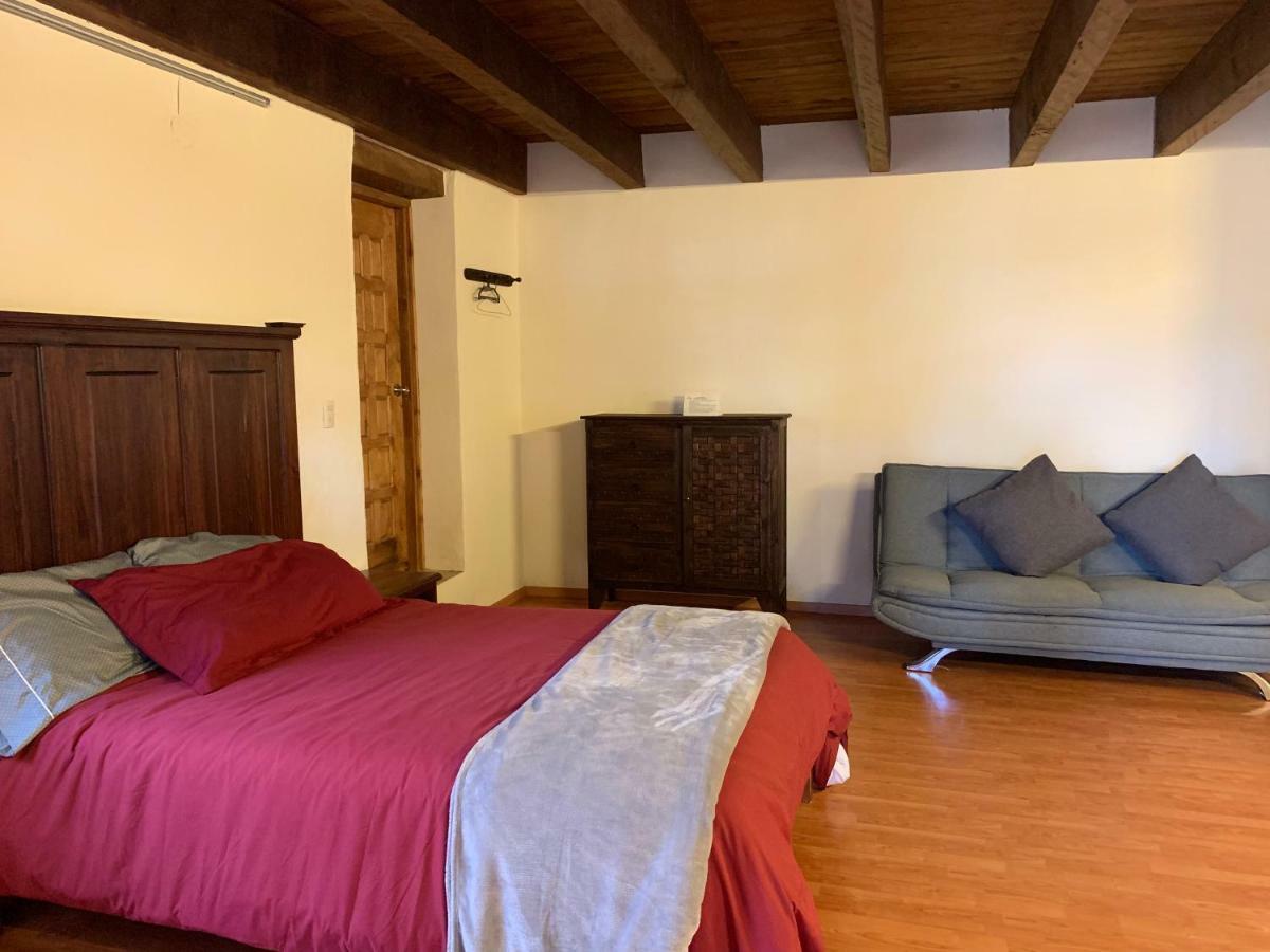 Cortijo La Casona & Bungalow Al Pie De La Montana ซานกริสโตบัล เด ลาสกาซาส ภายนอก รูปภาพ