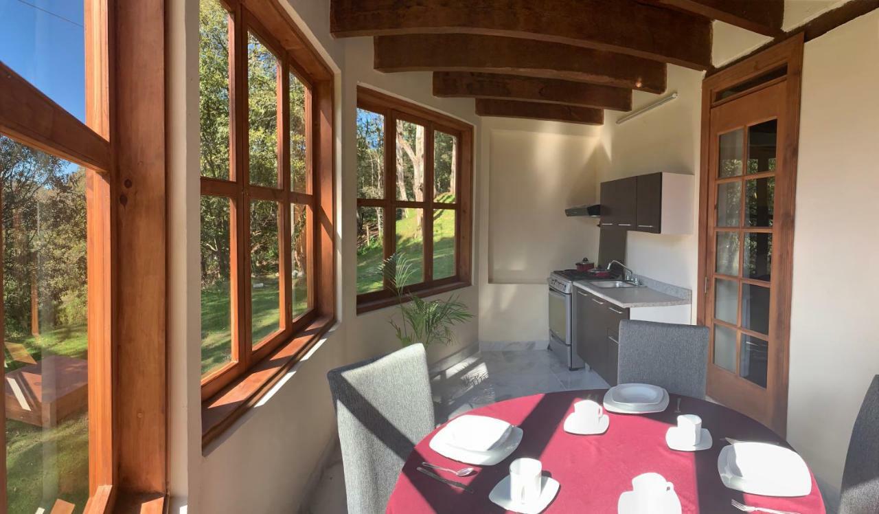 Cortijo La Casona & Bungalow Al Pie De La Montana ซานกริสโตบัล เด ลาสกาซาส ภายนอก รูปภาพ