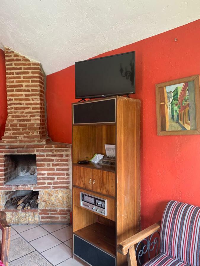 Cortijo La Casona & Bungalow Al Pie De La Montana ซานกริสโตบัล เด ลาสกาซาส ภายนอก รูปภาพ